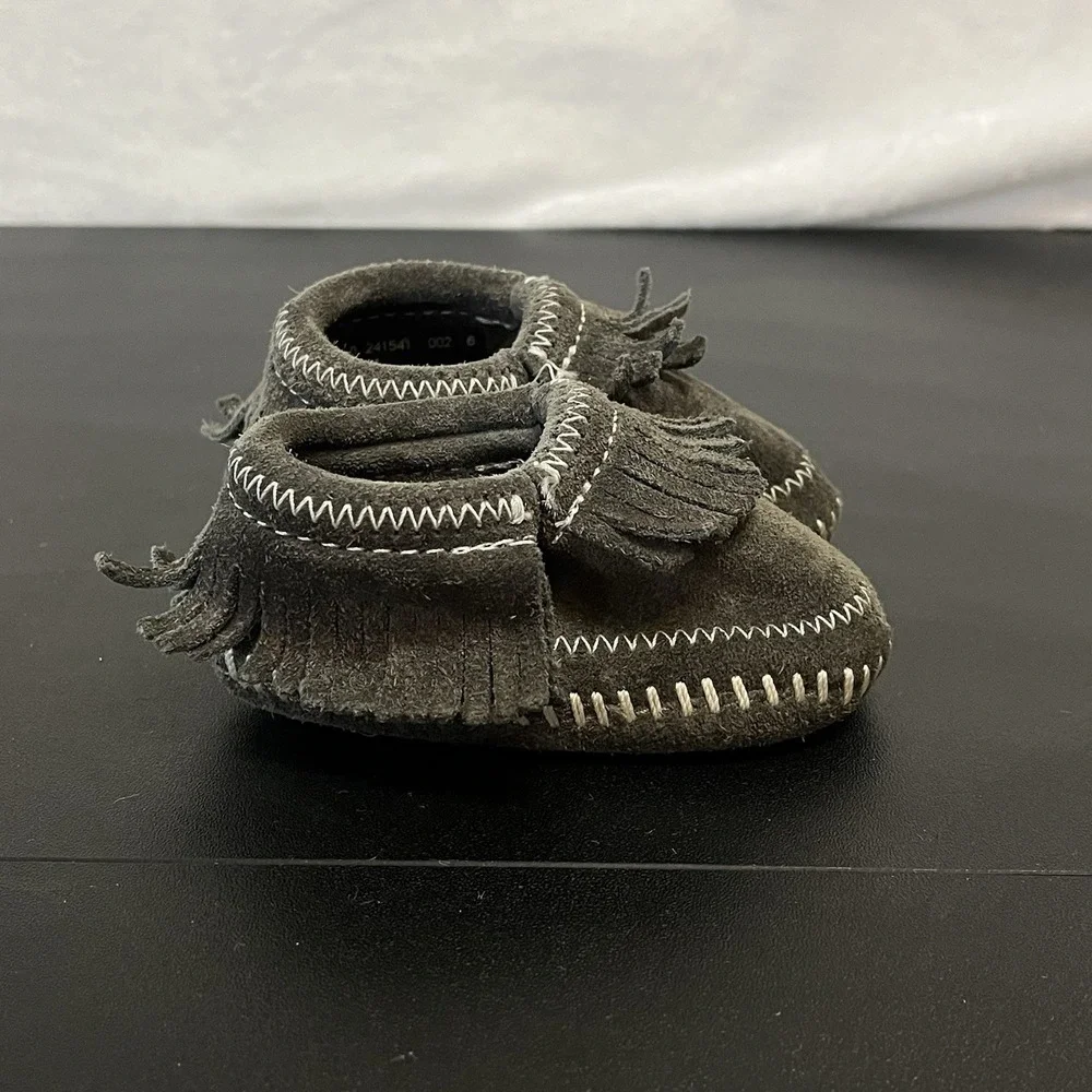 Minnetonka Moccasins Shoes Size 0 Grey Gray Suede Leather Baby Infant 1161S